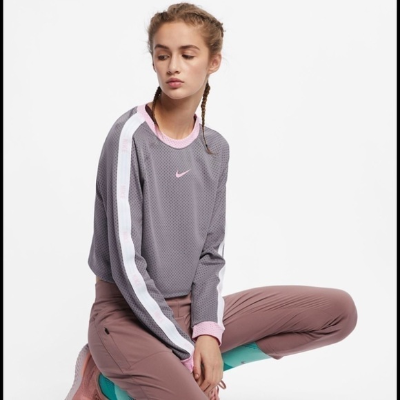 Nike Running Top Long Sleeves Cropped/Nike Running Sweatshirt - Picture 3 of 7